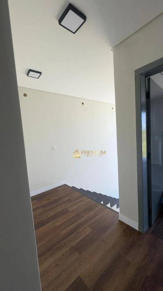 Sobrado, 4 quartos, 250 m² - Foto 1
