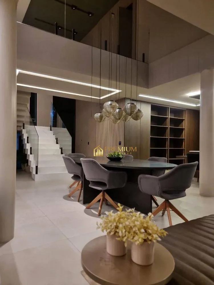 Sobrado, 4 quartos, 383 m² - Foto 8