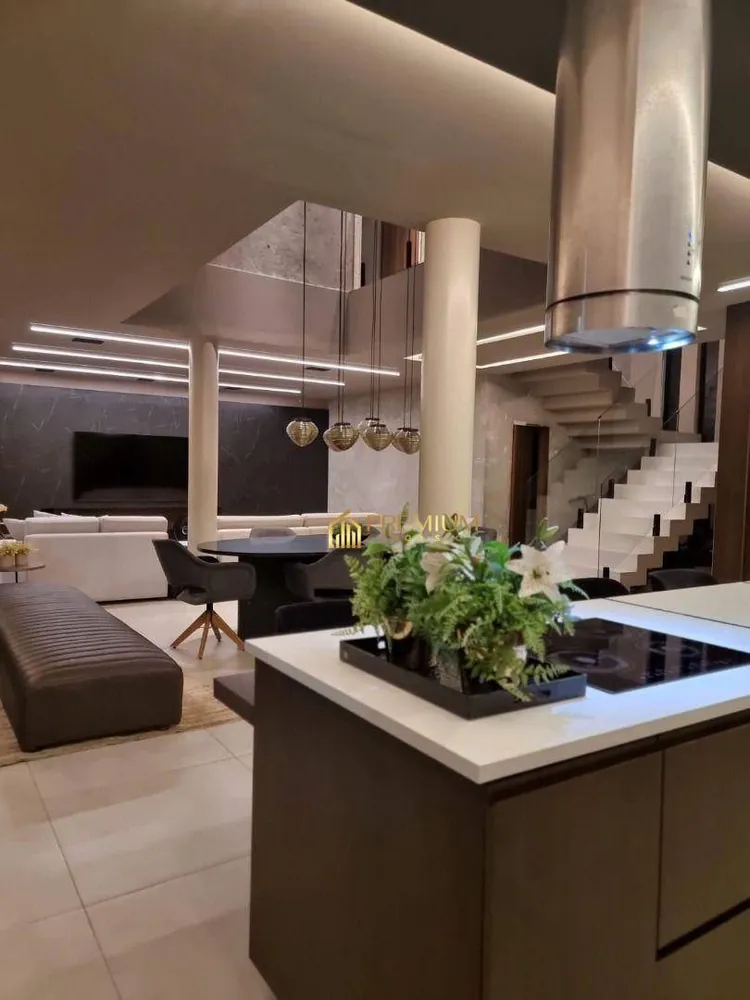 Sobrado, 4 quartos, 383 m² - Foto 7