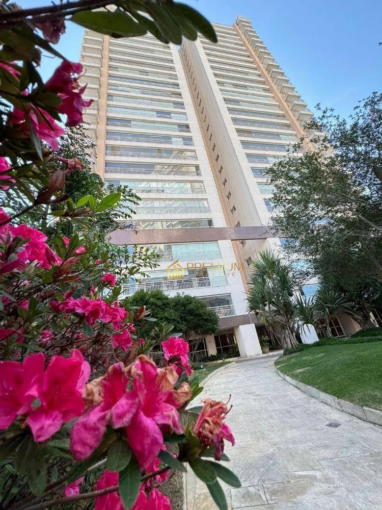 Apartamento, 3 quartos, 167 m² - Foto 2