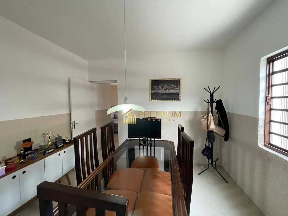 Sobrado, 4 quartos, 321 m² - Foto 4
