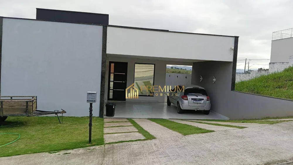 Casa de Condomínio, 4 quartos - Foto 1