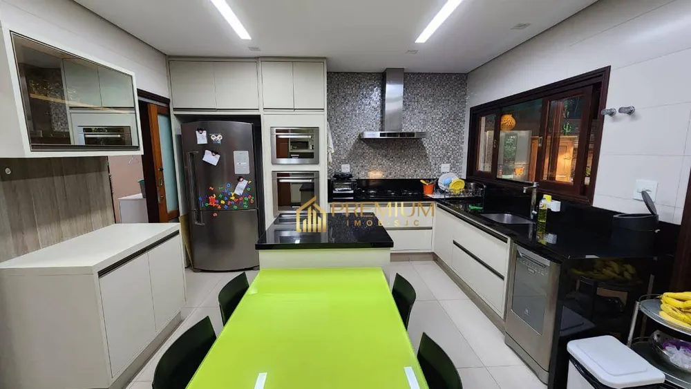 Sobrado, 4 quartos, 330 m² - Foto 9