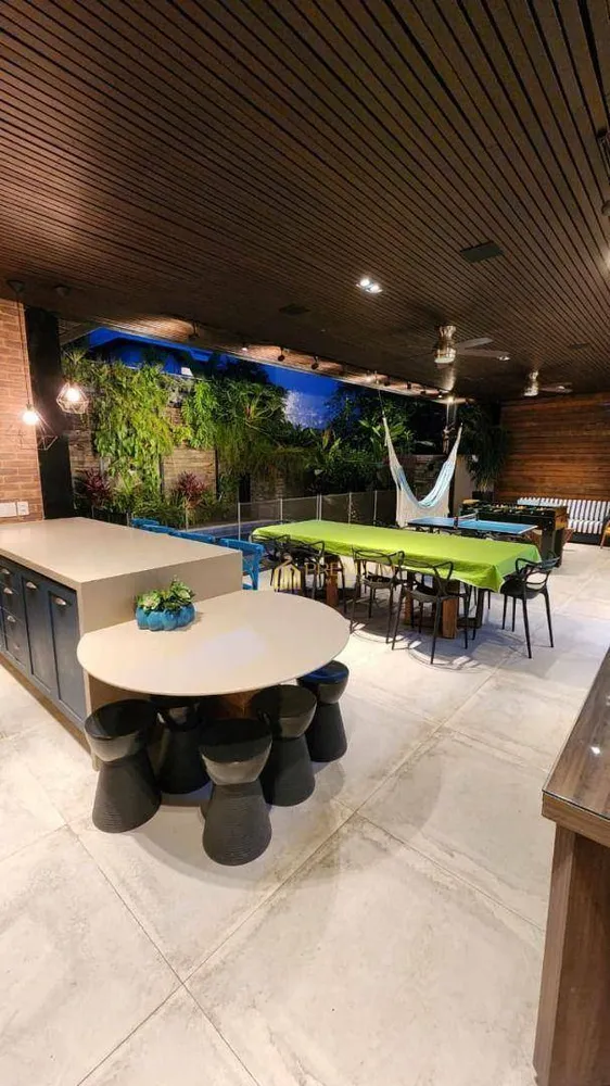 Sobrado, 4 quartos, 330 m² - Foto 4