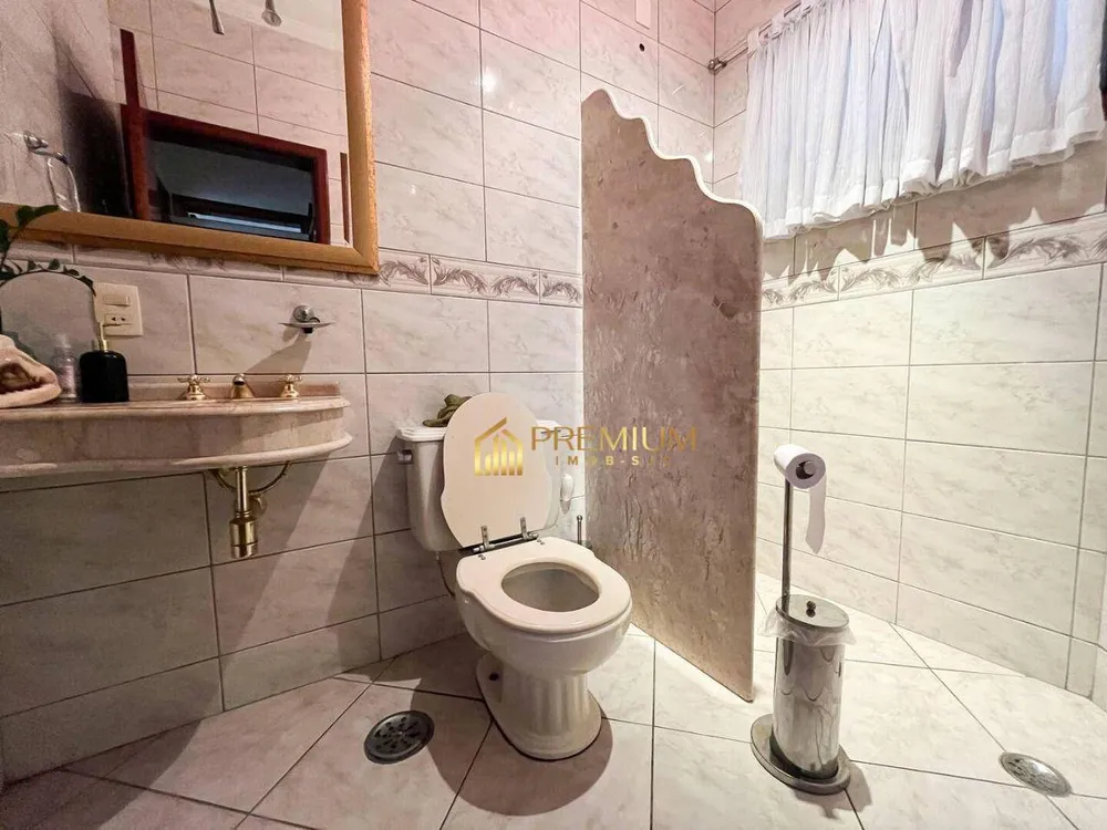 Sobrado, 4 quartos, 322 m² - Foto 2