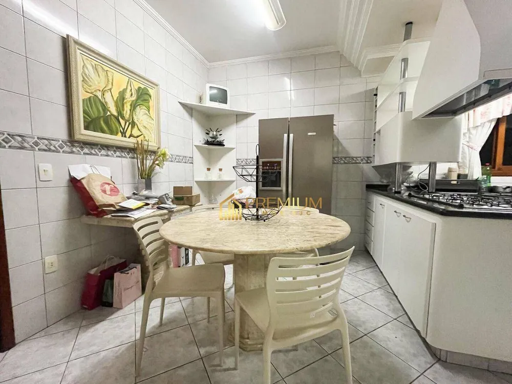 Sobrado, 4 quartos, 322 m² - Foto 11