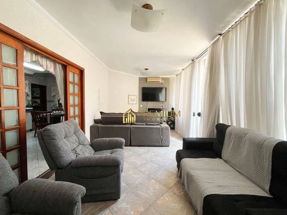 Sobrado, 4 quartos, 322 m² - Foto 9