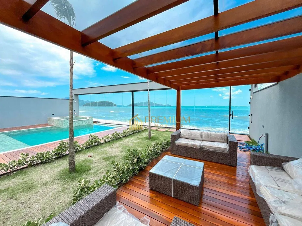Casa, 3 quartos, 236 m² - Foto 3