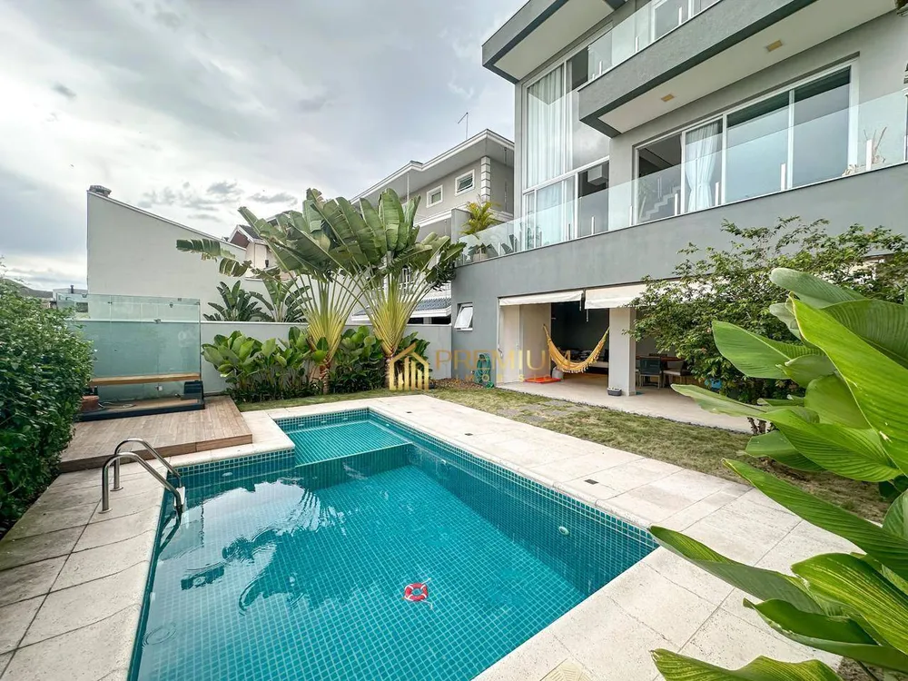 Sobrado, 3 quartos, 315 m² - Foto 2