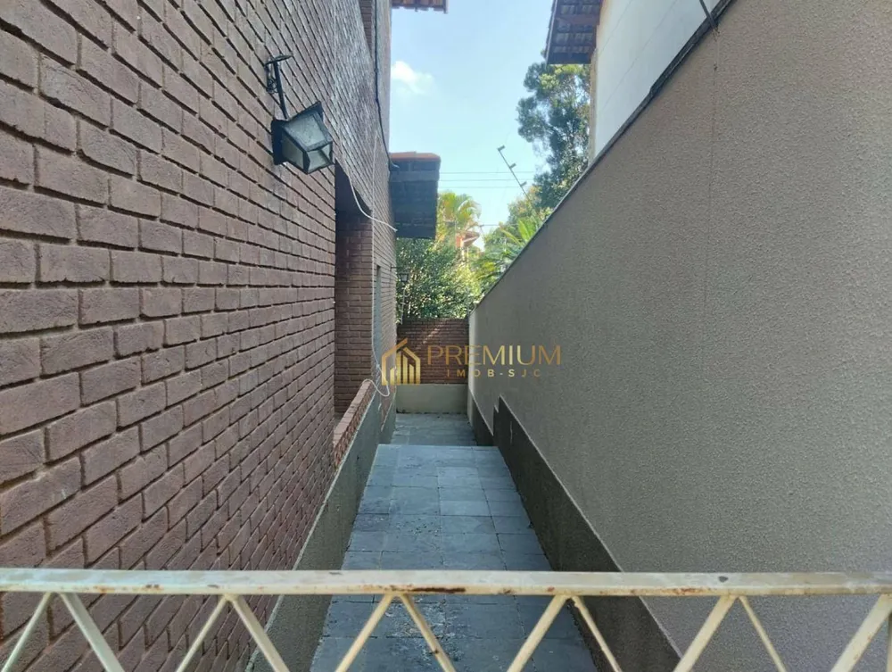 Sobrado, 4 quartos, 350 m² - Foto 1