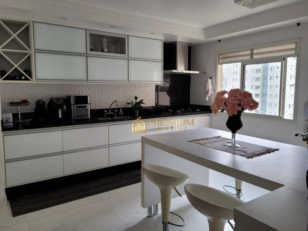 Apartamento, 3 quartos, 143 m² - Foto 11