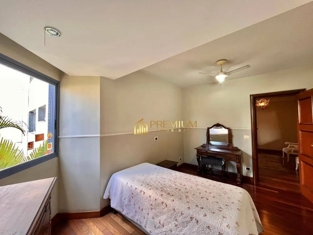 Apartamento, 5 quartos, 350 m² - Foto 1
