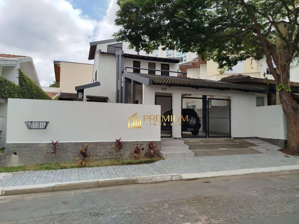 Sobrado, 3 quartos, 300 m² - Foto 1
