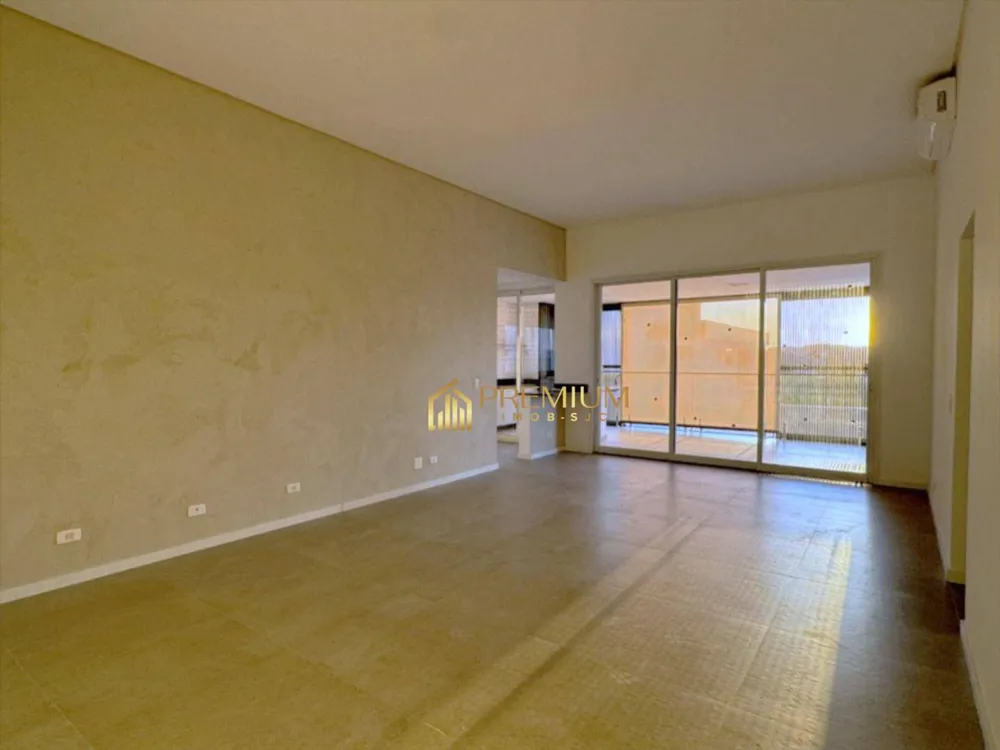 Casa, 3 quartos, 263 m² - Foto 2