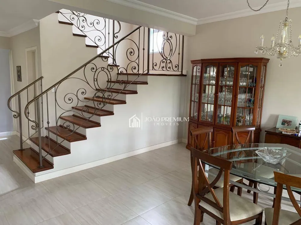 Sobrado, 4 quartos, 380 m² - Foto 2