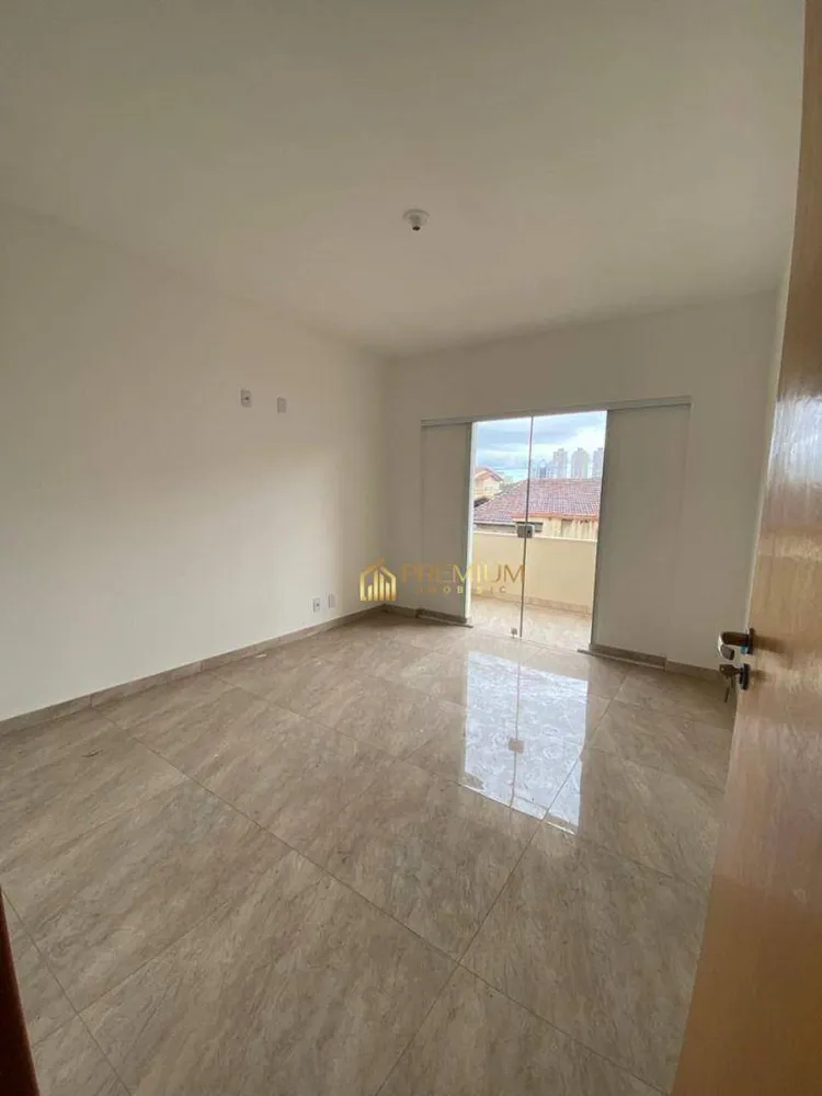 Sobrado, 4 quartos, 180 m² - Foto 1