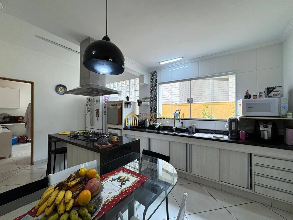 Sobrado, 4 quartos, 291 m² - Foto 14