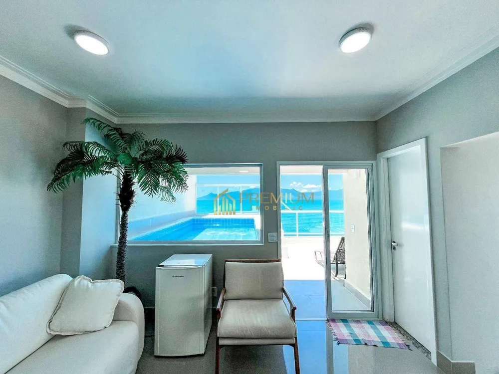 Cobertura, 4 quartos, 202 m² - Foto 2