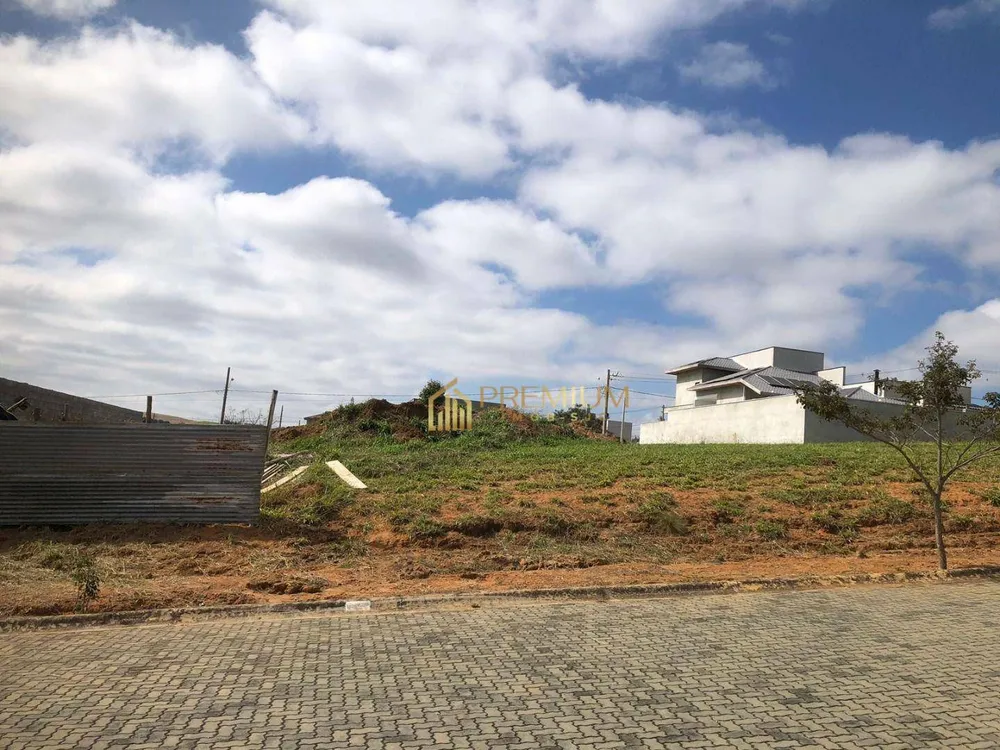 Loteamento e Condomínio, 540 m² - Foto 1