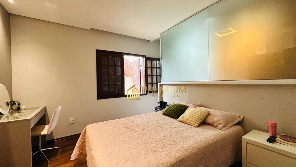 Sobrado, 4 quartos, 250 m² - Foto 7