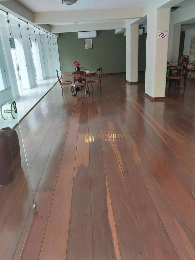 Apartamento, 4 quartos, 217 m² - Foto 11