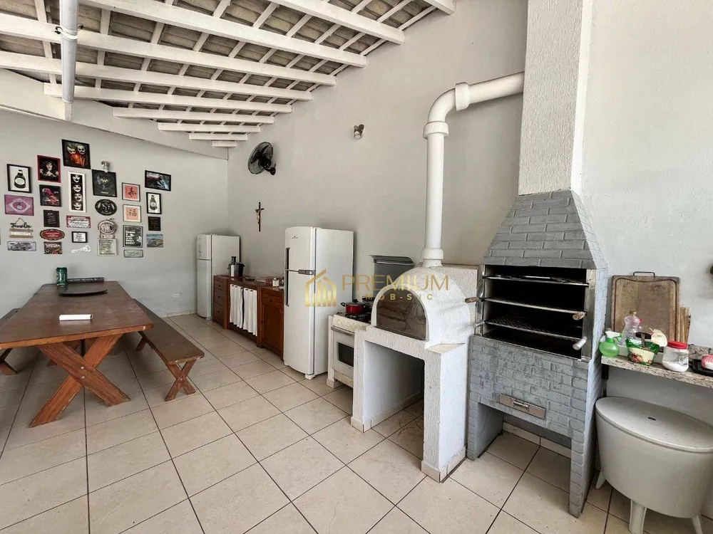 Sobrado, 7 quartos, 458 m² - Foto 5