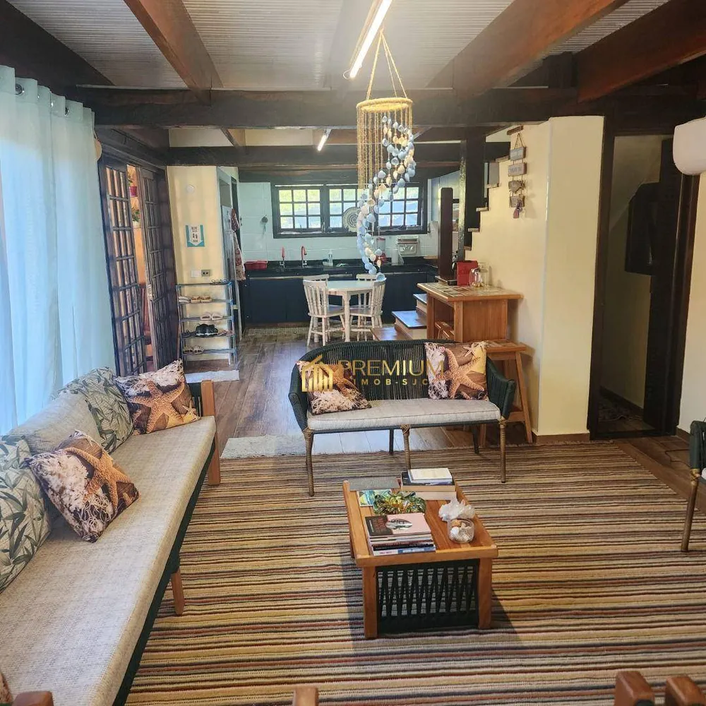 Casa, 4 quartos, 250 m² - Foto 4