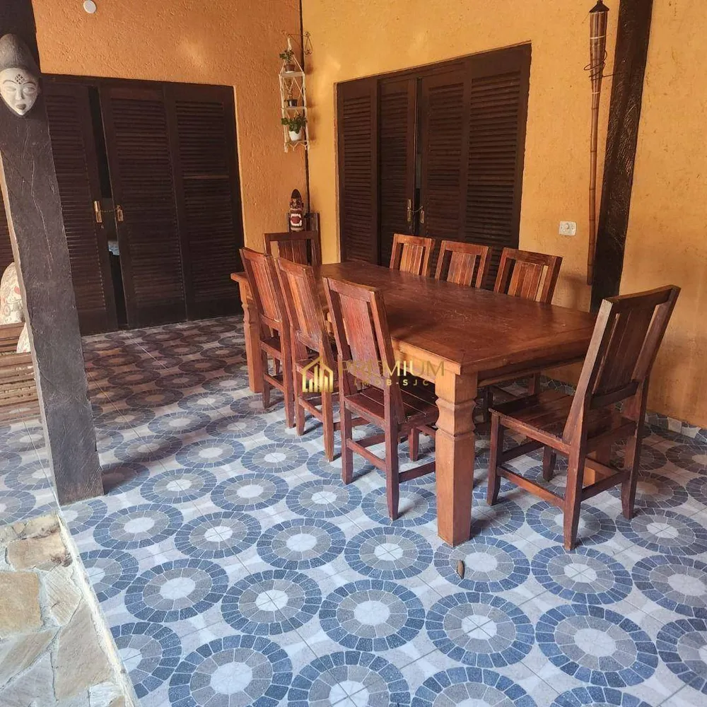 Casa, 4 quartos, 250 m² - Foto 2