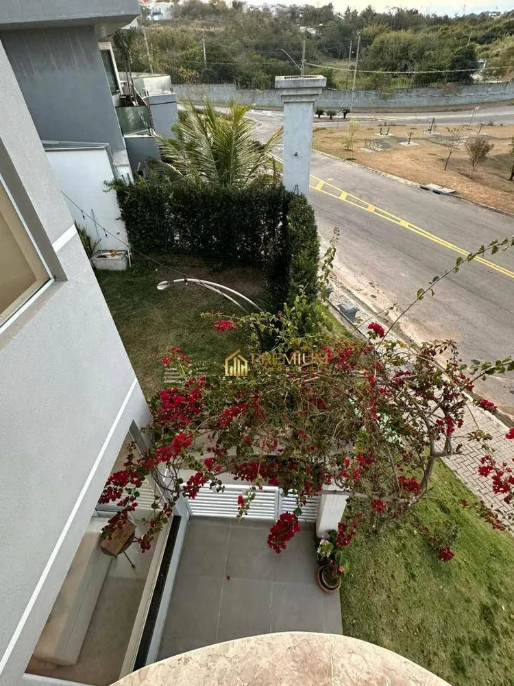 Sobrado, 3 quartos, 270 m² - Foto 2