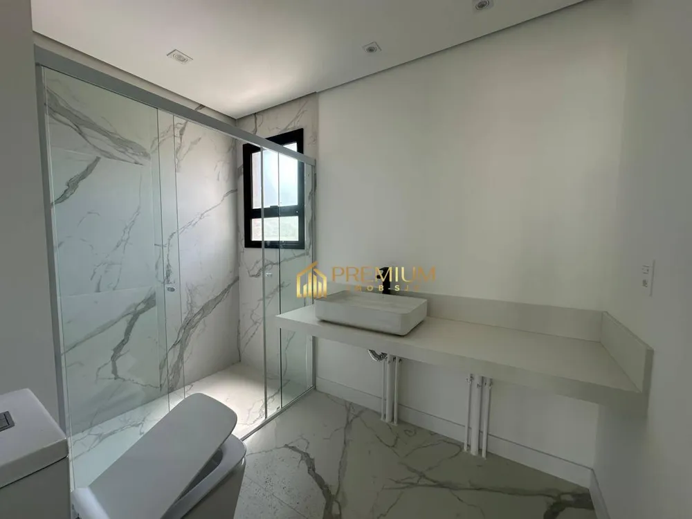 Apartamento, 3 quartos, 152 m² - Foto 1