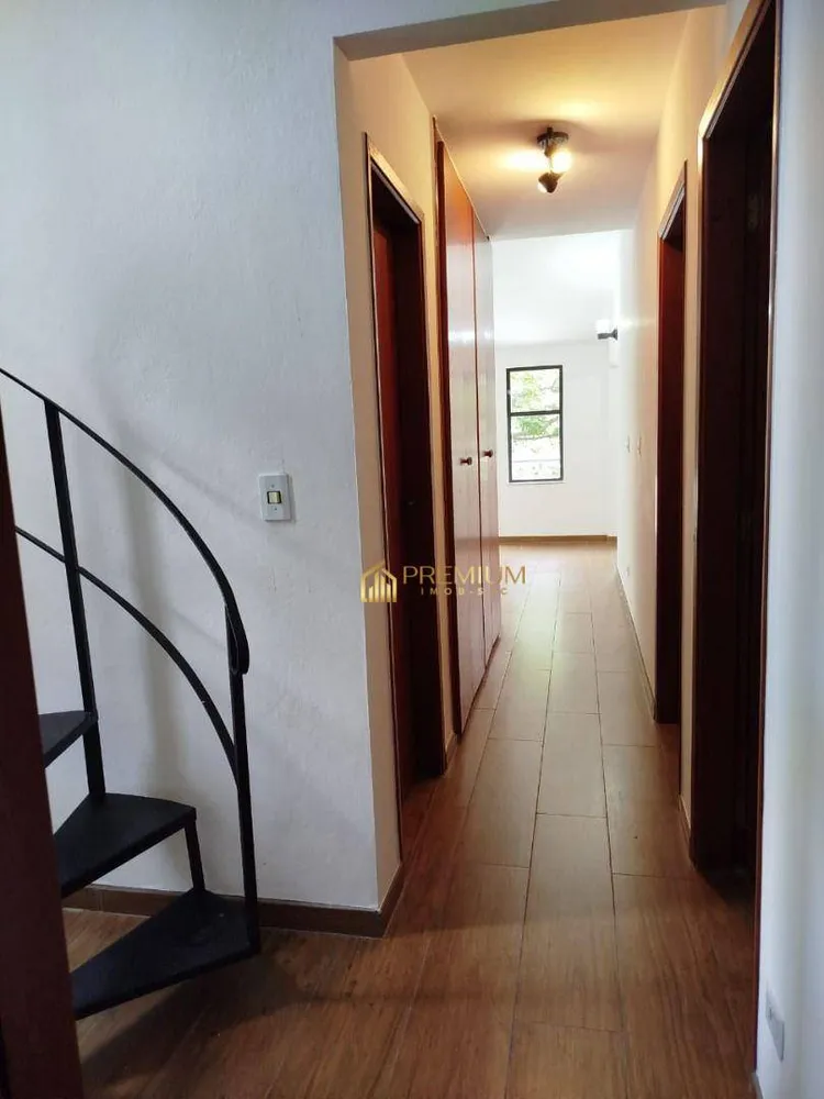 Casa, 3 quartos, 264 m² - Foto 1