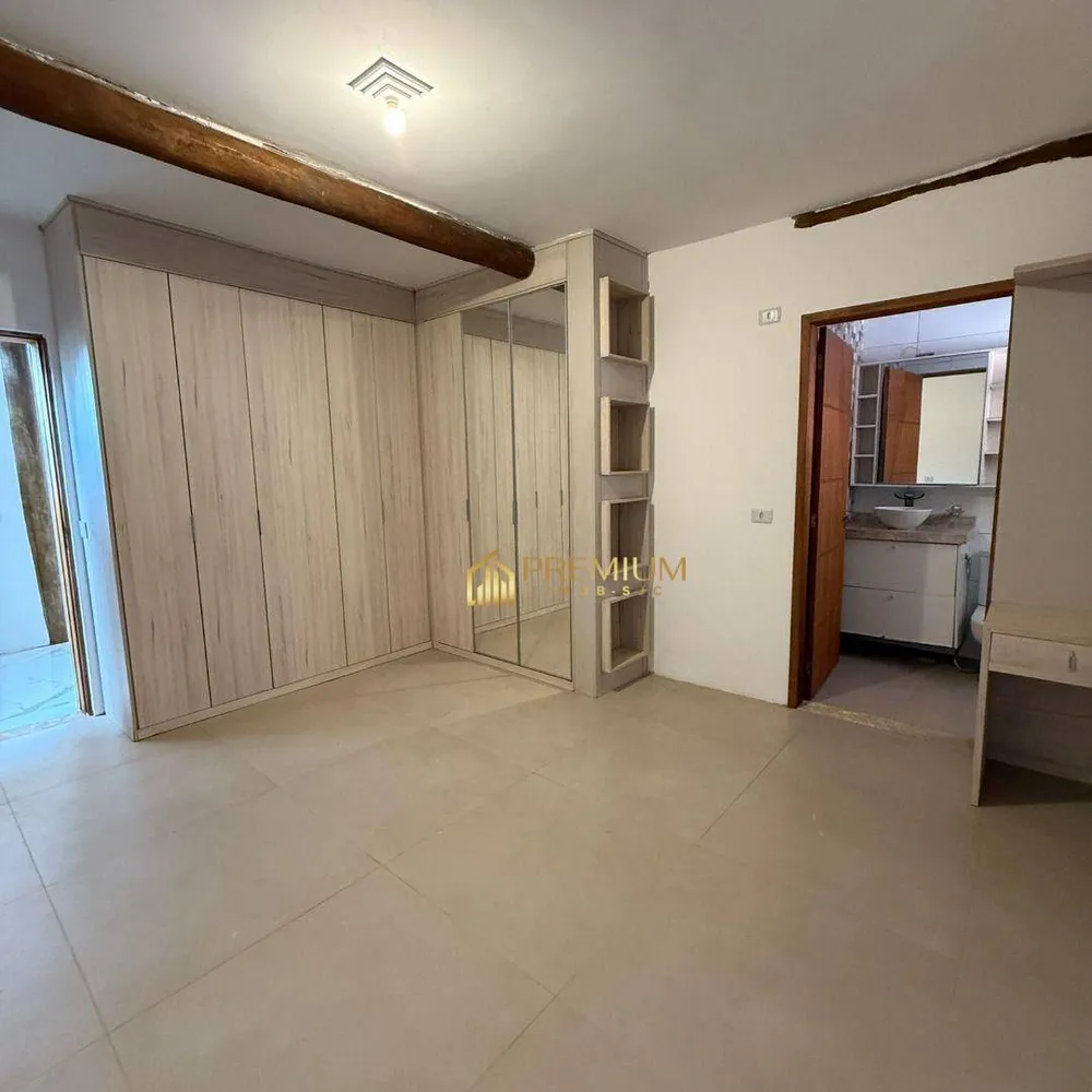 Sobrado, 3 quartos, 250 m² - Foto 6