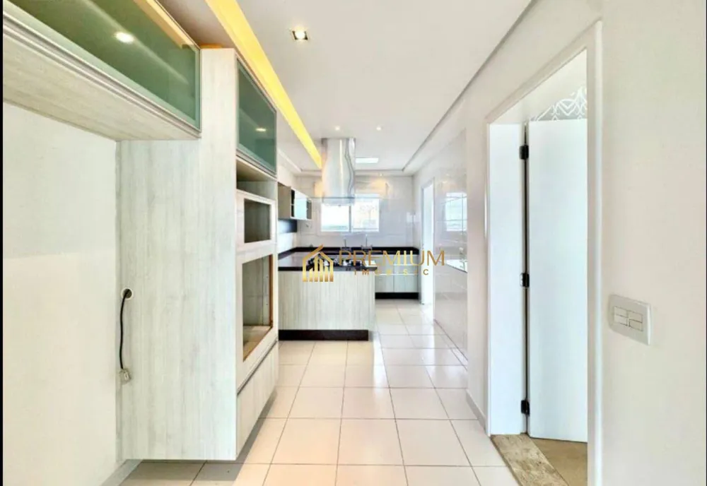 Apartamento, 4 quartos, 189 m² - Foto 1