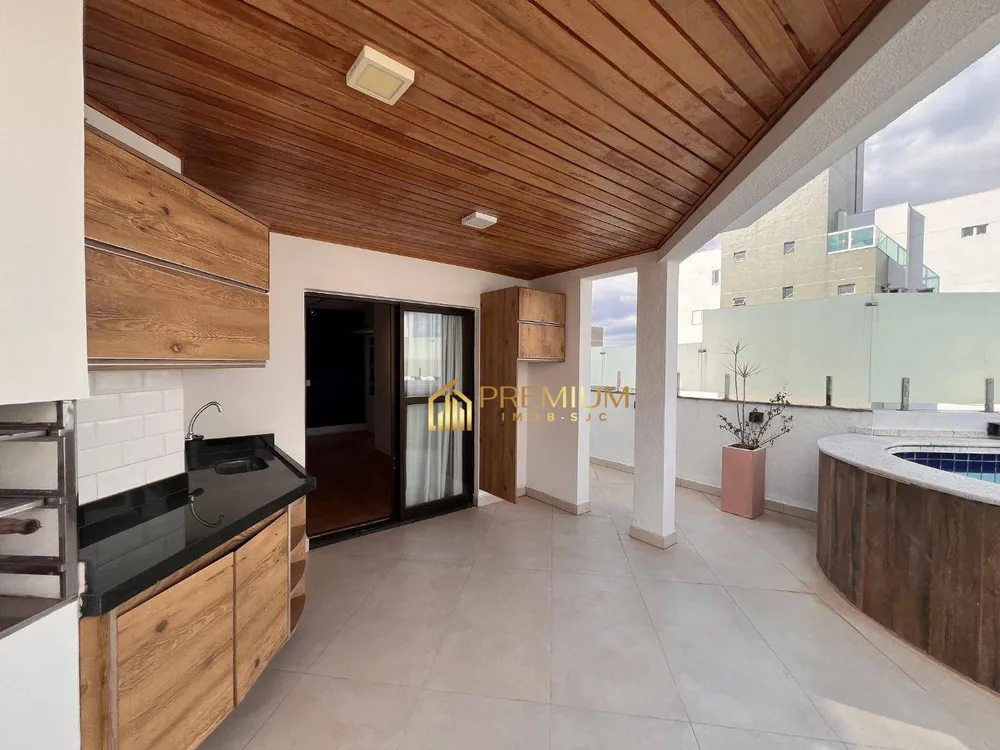 Cobertura, 3 quartos, 182 m² - Foto 3