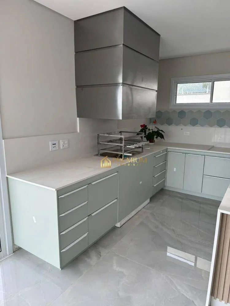 Casa, 4 quartos, 381 m² - Foto 3