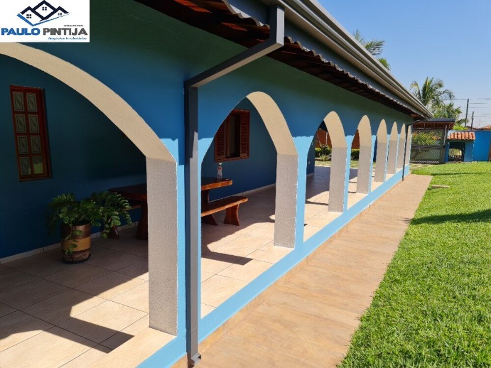 Chácara à venda com 3 quartos, 350m² - Foto 2