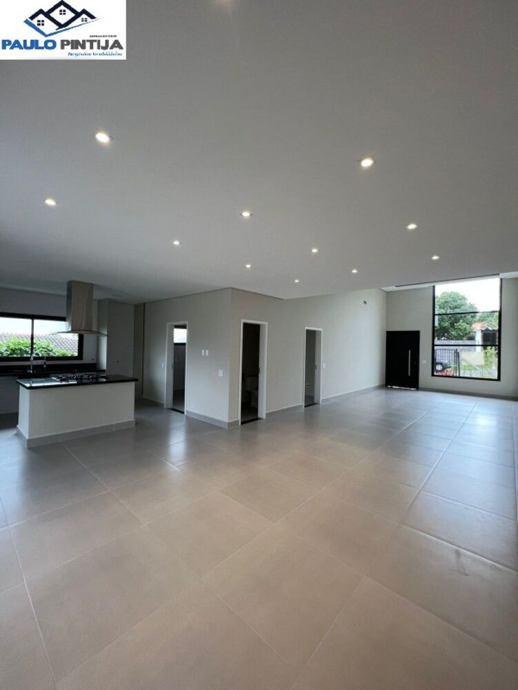 Chácara à venda com 3 quartos, 290m² - Foto 1