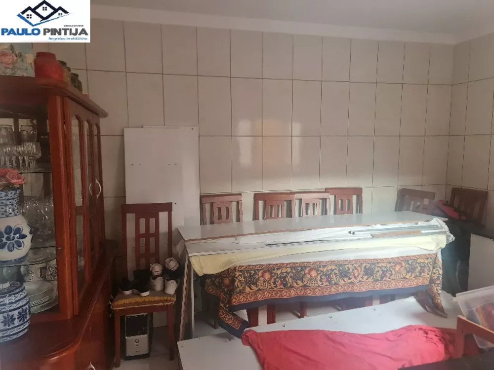 Casa à venda com 4 quartos, 204m² - Foto 11