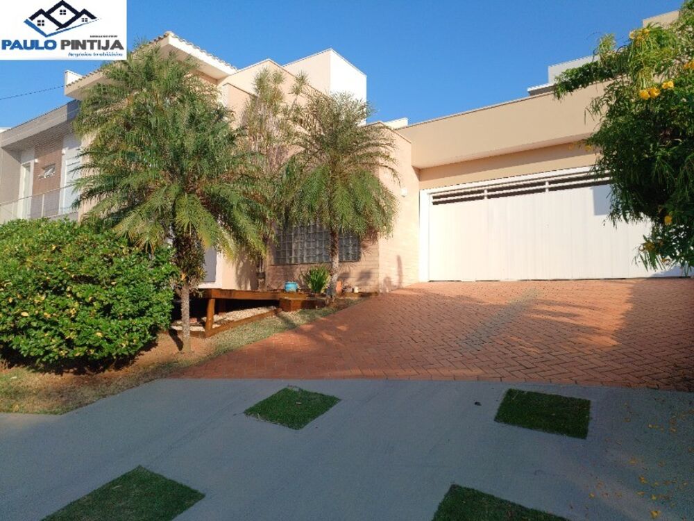 Casa à venda e aluguel com 3 quartos, 286m² - Foto 1