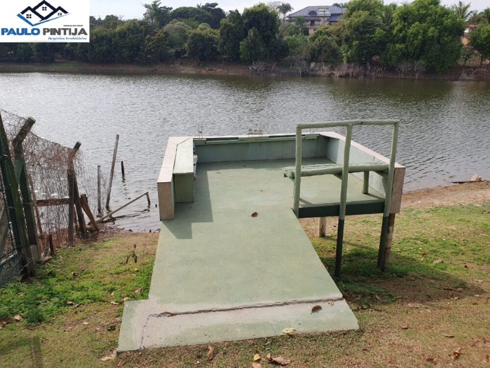 Chácara à venda com 4 quartos, 426m² - Foto 4