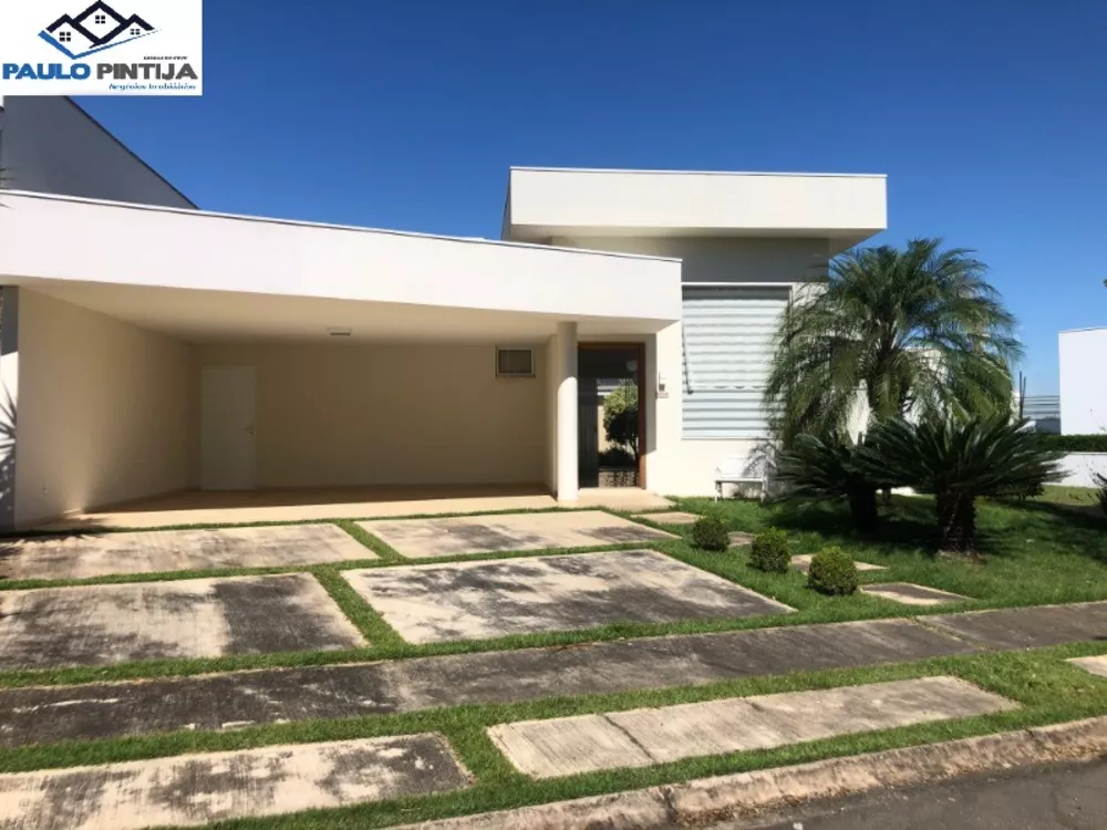 Casa à venda com 3 quartos, 168m² - Foto 1