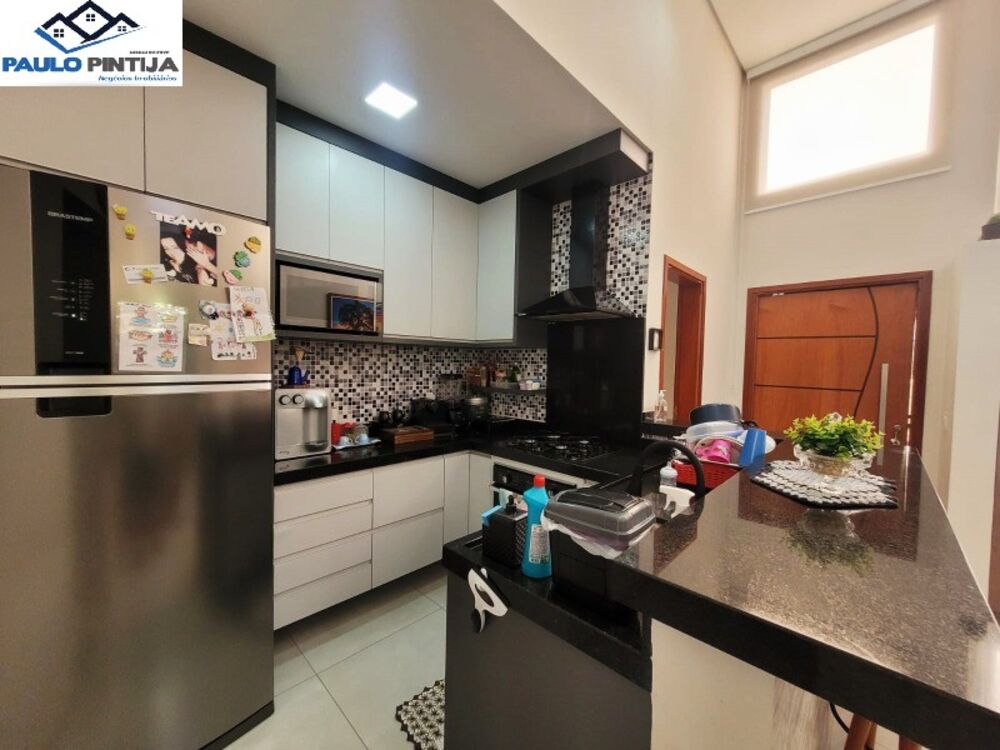 Casa à venda com 3 quartos, 110m² - Foto 5