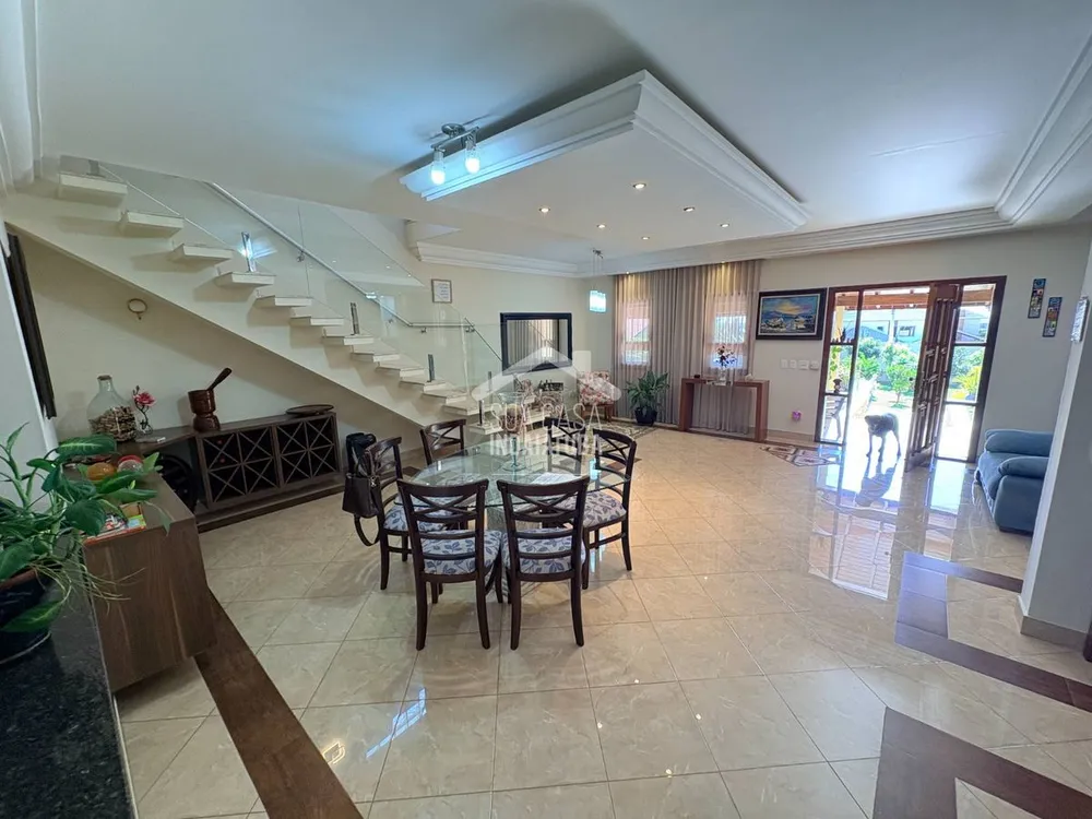 Chácara, 3 quartos, 551 m² - Foto 4