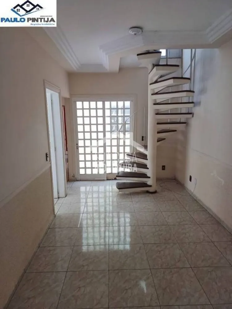Casa, 4 quartos, 250 m² - Foto 8
