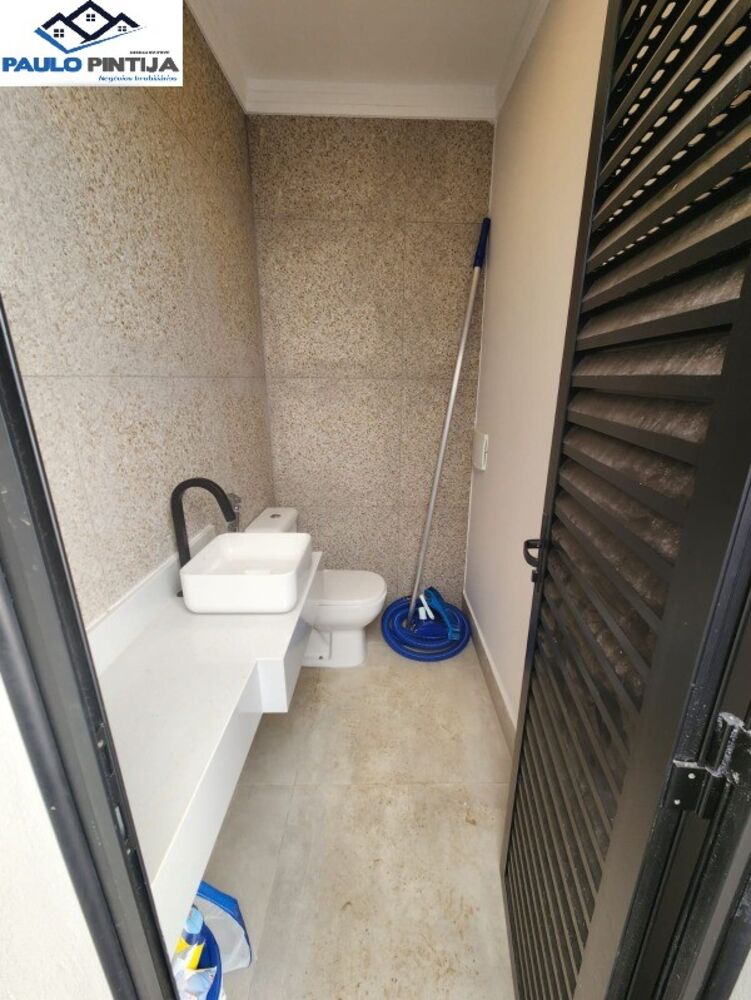 Casa à venda com 3 quartos, 204m² - Foto 3