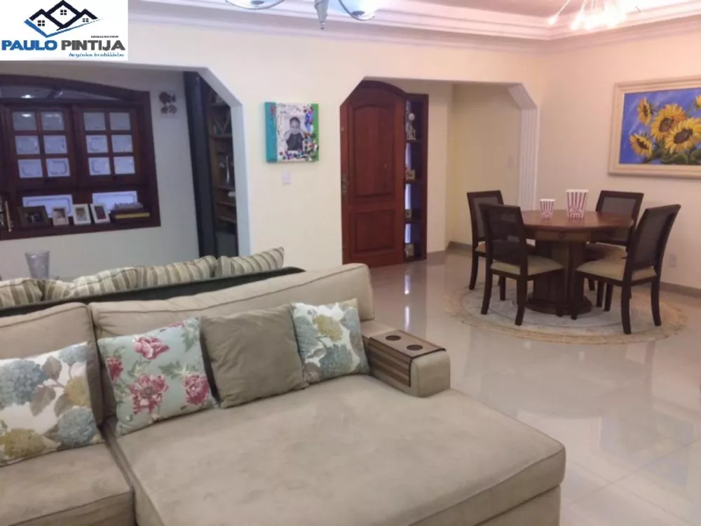 Casa à venda com 5 quartos, 608m² - Foto 3