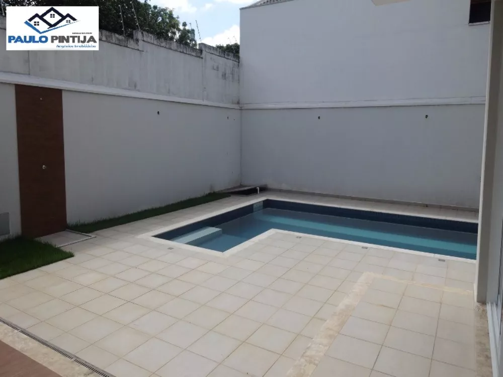 Casa à venda com 3 quartos, 326m² - Foto 22