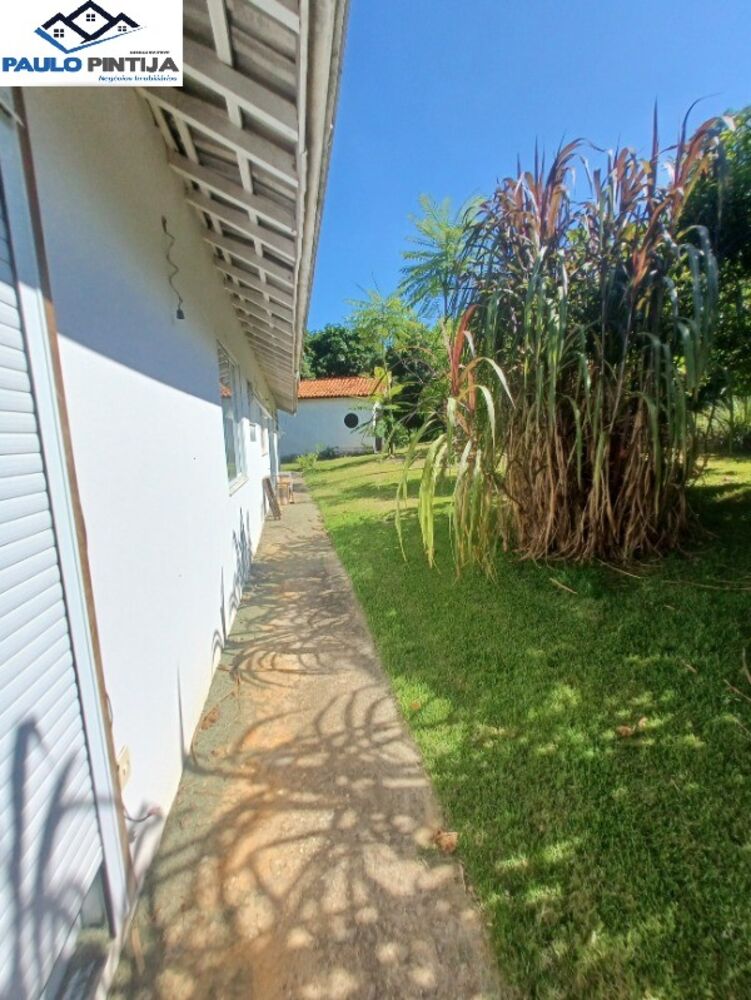 Chácara à venda com 3 quartos, 346m² - Foto 9