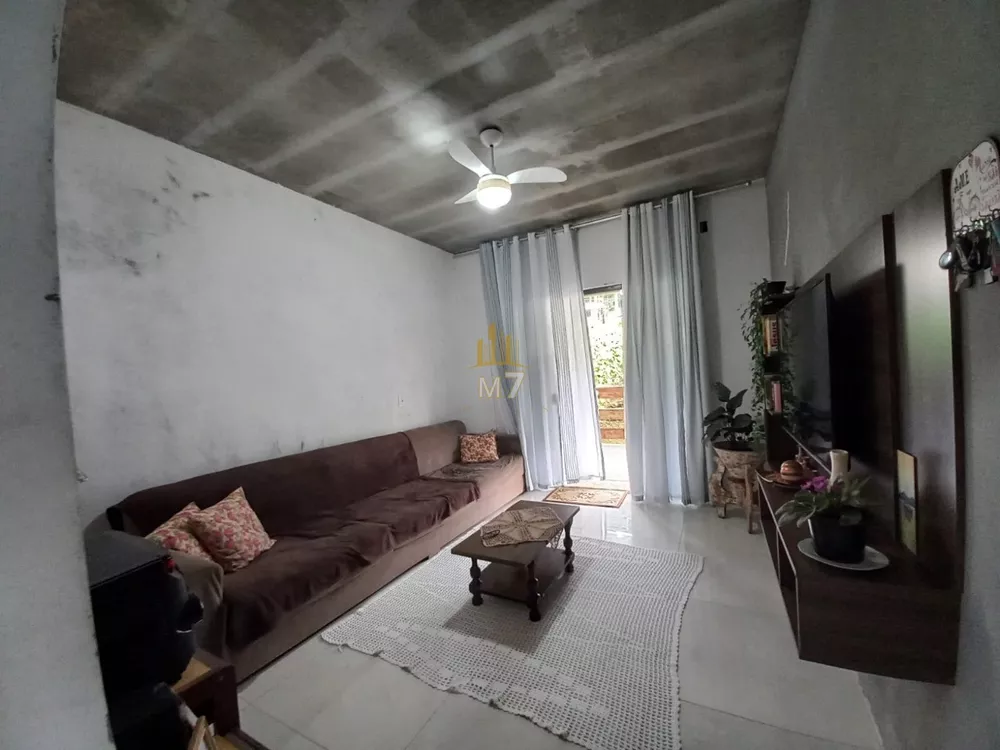 Casa, 6 quartos - Foto 1