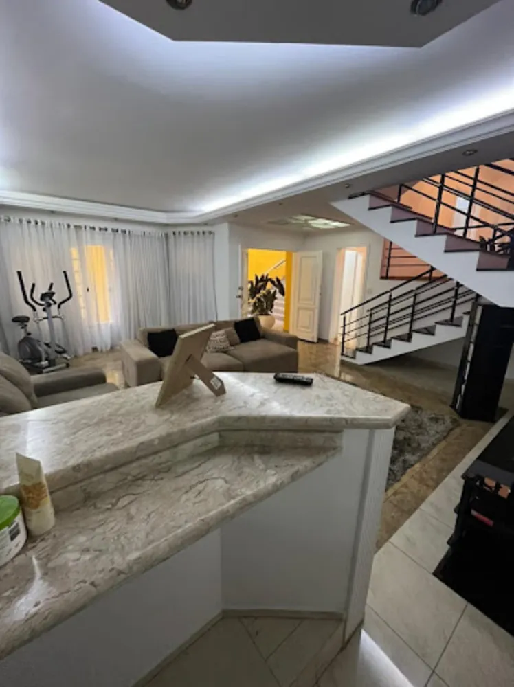 Sobrado, 3 quartos, 224 m² - Foto 3